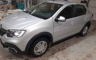 Renault Logan II, 2019 год, 815 000 рублей, 1 фотография