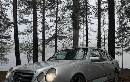 Mercedes-Benz E-Класс, 1995 год, 300 000 рублей, 6 фотография