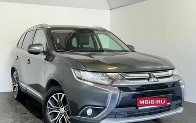Mitsubishi Outlander III рестайлинг 3, 2016 год, 1 599 000 рублей, 1 фотография