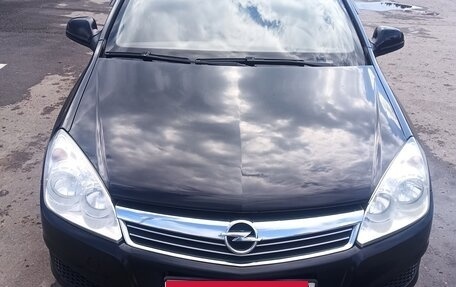 Opel Astra H, 2011 год, 570 000 рублей, 1 фотография
