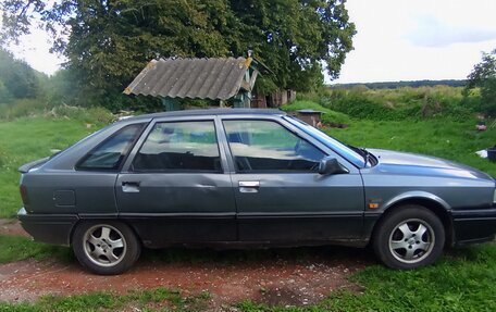 Renault 21, 1992 год, 100 000 рублей, 3 фотография