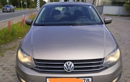 Volkswagen Polo VI (EU Market), 2017 год, 1 075 000 рублей, 1 фотография