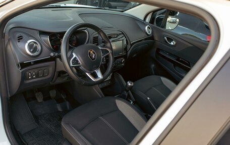 Renault Kaptur I рестайлинг, 2022 год, 1 695 000 рублей, 13 фотография