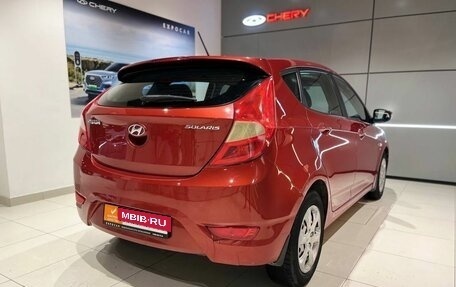 Hyundai Solaris II рестайлинг, 2013 год, 891 000 рублей, 5 фотография