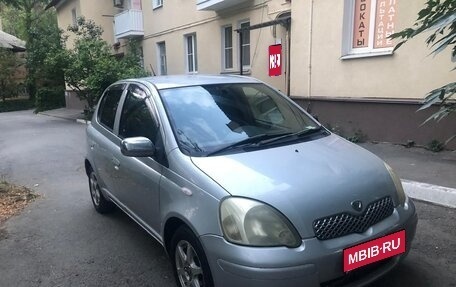 Toyota Vitz, 2003 год, 330 000 рублей, 1 фотография