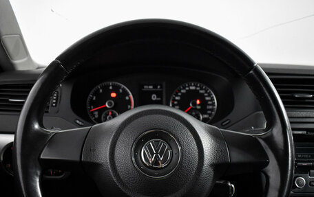 Volkswagen Jetta VI, 2013 год, 809 000 рублей, 14 фотография