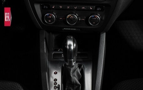 Volkswagen Jetta VI, 2013 год, 809 000 рублей, 17 фотография