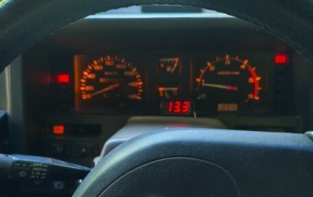 Nissan Terrano II рестайлинг, 1992 год, 520 000 рублей, 12 фотография