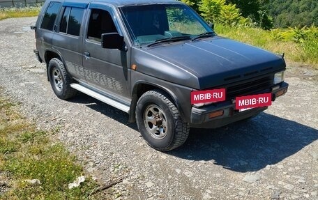 Nissan Terrano II рестайлинг, 1992 год, 520 000 рублей, 6 фотография