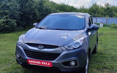 Hyundai ix35 I рестайлинг, 2013 год, 1 170 000 рублей, 2 фотография