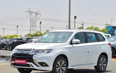 Mitsubishi Outlander III рестайлинг 3, 2022 год, 2 550 000 рублей, 1 фотография
