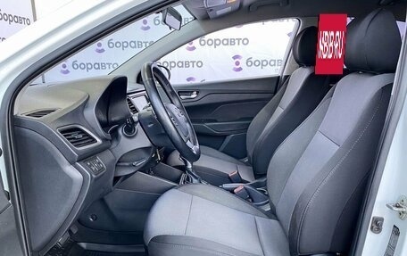 Hyundai Solaris II рестайлинг, 2018 год, 1 290 000 рублей, 11 фотография