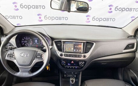 Hyundai Solaris II рестайлинг, 2018 год, 1 290 000 рублей, 15 фотография