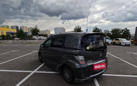 Honda Freed I, 2012 год, 1 200 000 рублей, 12 фотография