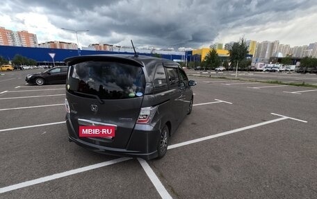 Honda Freed I, 2012 год, 1 200 000 рублей, 15 фотография