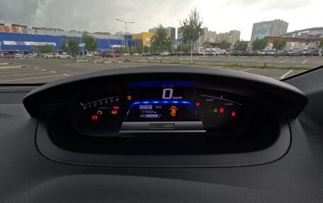 Honda Freed I, 2012 год, 1 200 000 рублей, 28 фотография