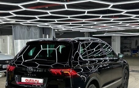Volkswagen Tiguan II, 2021 год, 3 050 000 рублей, 5 фотография