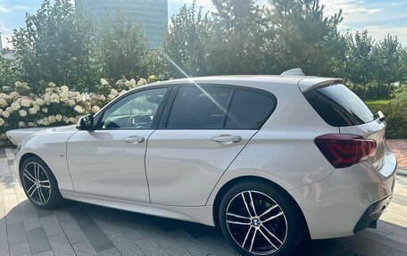 BMW 1 серия, 2018 год, 2 300 000 рублей, 3 фотография
