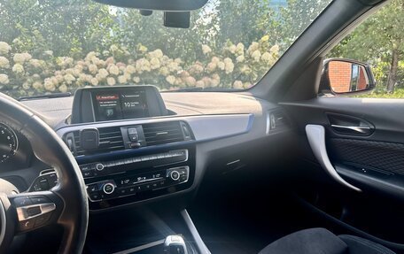 BMW 1 серия, 2018 год, 2 300 000 рублей, 8 фотография