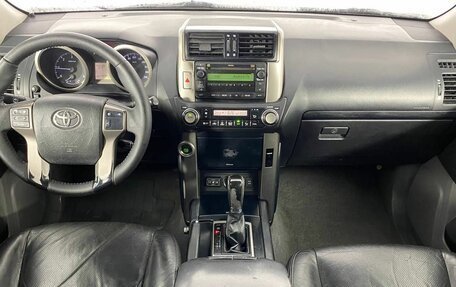 Toyota Land Cruiser Prado 150 рестайлинг 2, 2011 год, 2 170 000 рублей, 14 фотография