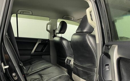 Toyota Land Cruiser Prado 150 рестайлинг 2, 2011 год, 2 170 000 рублей, 13 фотография