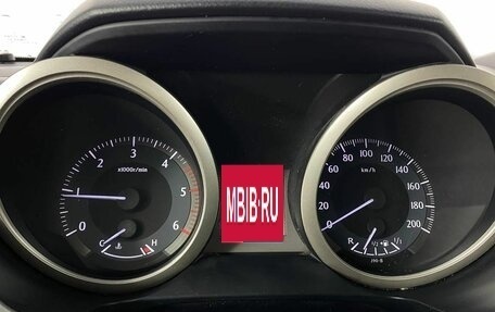 Toyota Land Cruiser Prado 150 рестайлинг 2, 2011 год, 2 170 000 рублей, 9 фотография