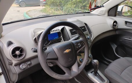 Chevrolet Aveo III, 2013 год, 800 000 рублей, 2 фотография