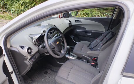 Chevrolet Aveo III, 2013 год, 800 000 рублей, 3 фотография