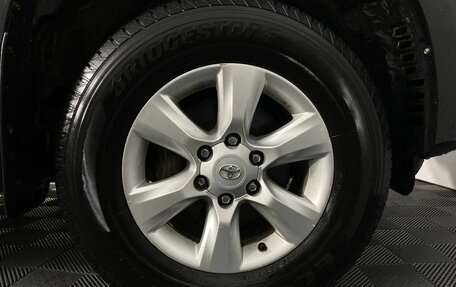 Toyota Land Cruiser Prado 150 рестайлинг 2, 2011 год, 2 170 000 рублей, 21 фотография
