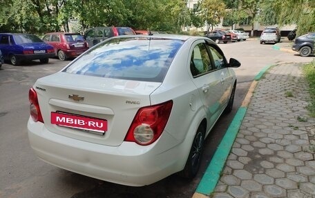 Chevrolet Aveo III, 2013 год, 800 000 рублей, 4 фотография