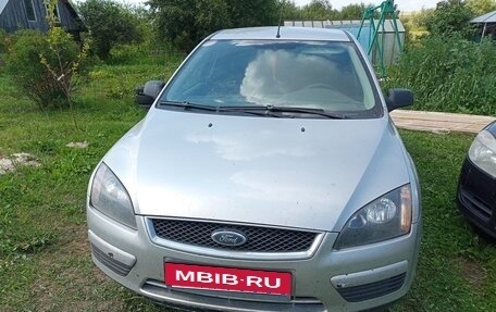 Ford Focus II рестайлинг, 2005 год, 255 000 рублей, 2 фотография