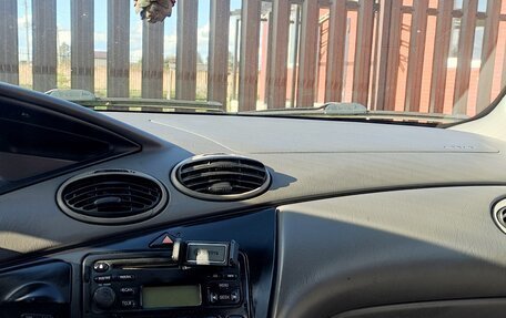 Ford Focus IV, 2001 год, 233 000 рублей, 6 фотография