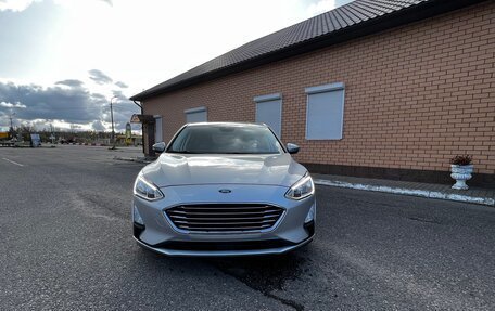 Ford Focus IV, 2018 год, 1 390 000 рублей, 2 фотография