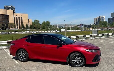 Toyota Camry, 2021 год, 2 520 000 рублей, 3 фотография