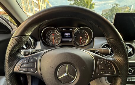 Mercedes-Benz GLA, 2019 год, 3 000 000 рублей, 8 фотография