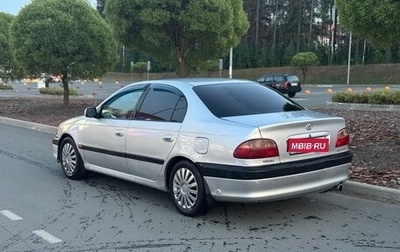 Toyota Avensis III рестайлинг, 2002 год, 280 000 рублей, 1 фотография