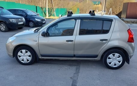 Renault Sandero I, 2010 год, 460 000 рублей, 2 фотография