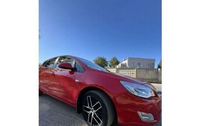 Opel Astra J, 2010 год, 650 000 рублей, 1 фотография