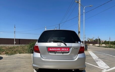 Honda Fit III, 2005 год, 620 000 рублей, 6 фотография