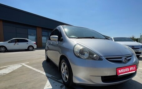 Honda Fit III, 2005 год, 620 000 рублей, 8 фотография