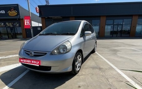 Honda Fit III, 2005 год, 620 000 рублей, 7 фотография