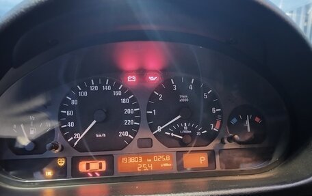 BMW 3 серия, 2004 год, 700 000 рублей, 6 фотография