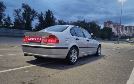 BMW 3 серия, 2004 год, 700 000 рублей, 16 фотография