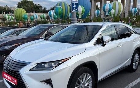 Lexus RX IV рестайлинг, 2017 год, 3 750 000 рублей, 3 фотография