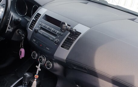 Citroen C-Crosser, 2011 год, 1 240 000 рублей, 22 фотография