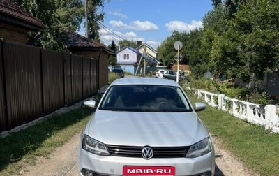 Volkswagen Jetta VI, 2011 год, 1 100 000 рублей, 1 фотография