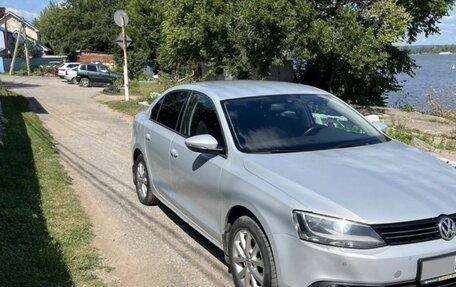Volkswagen Jetta VI, 2011 год, 1 100 000 рублей, 3 фотография