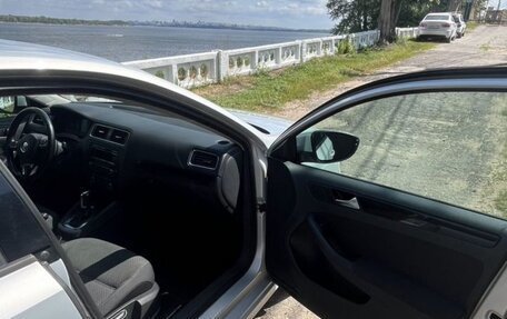 Volkswagen Jetta VI, 2011 год, 1 100 000 рублей, 10 фотография