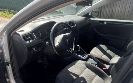Volkswagen Jetta VI, 2011 год, 1 100 000 рублей, 13 фотография