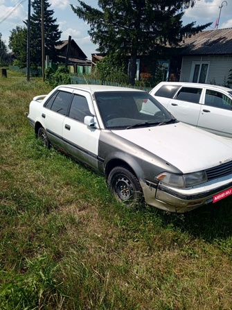 Toyota Corona VIII (T170), 1989 год, 65 000 рублей, 1 фотография